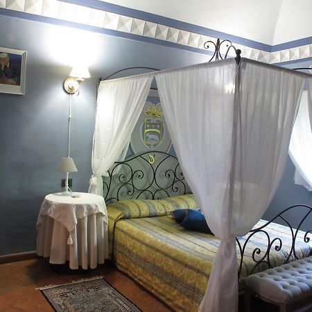 Palazzo Diamante Hotel Calascio Luaran gambar