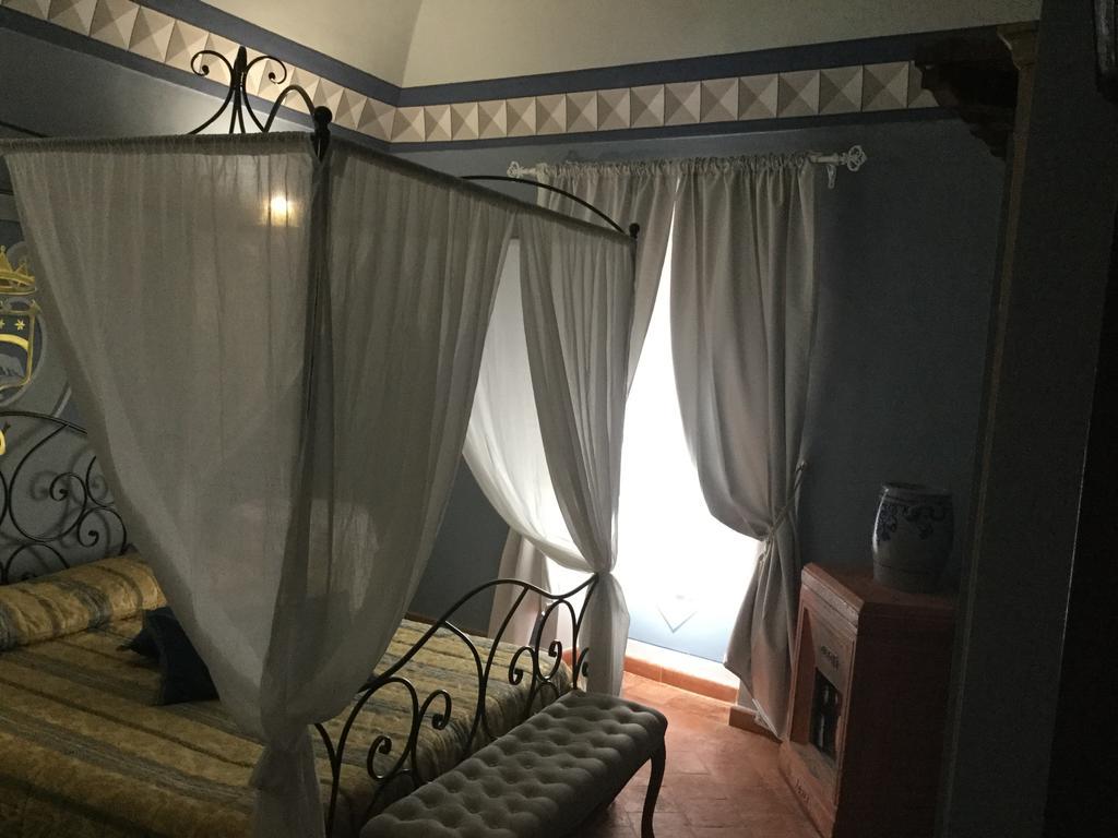 Palazzo Diamante Hotel Calascio Luaran gambar