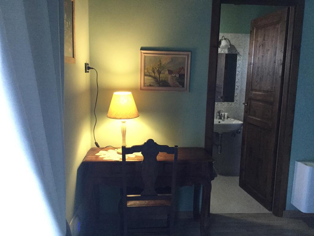 Palazzo Diamante Hotel Calascio Luaran gambar
