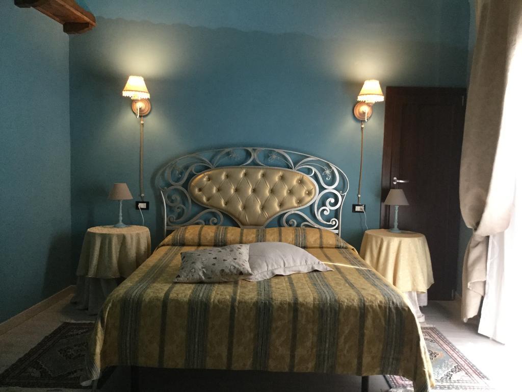 Palazzo Diamante Hotel Calascio Luaran gambar