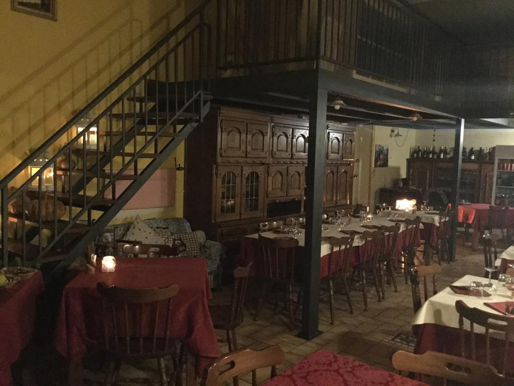 Palazzo Diamante Hotel Calascio Luaran gambar